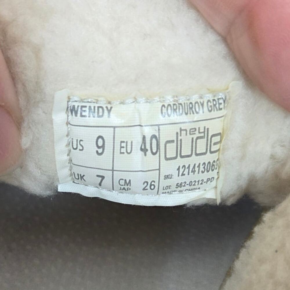 Hey Dude Wendy Corduroy Gray Woman's Slip-on Faux Fur Lining Shoes Size 9 - Picture 9 of 9